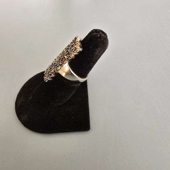 .925 Sterling Silver Lab Created Multi Colored Diamond Baguette Ring. - Picture 3 of 8